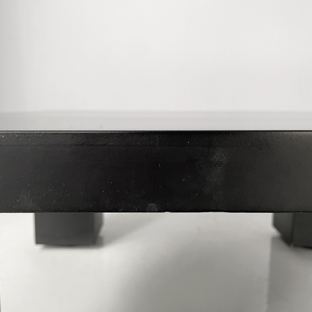 Tavolo da caffè in legno nero, 1980 ca.