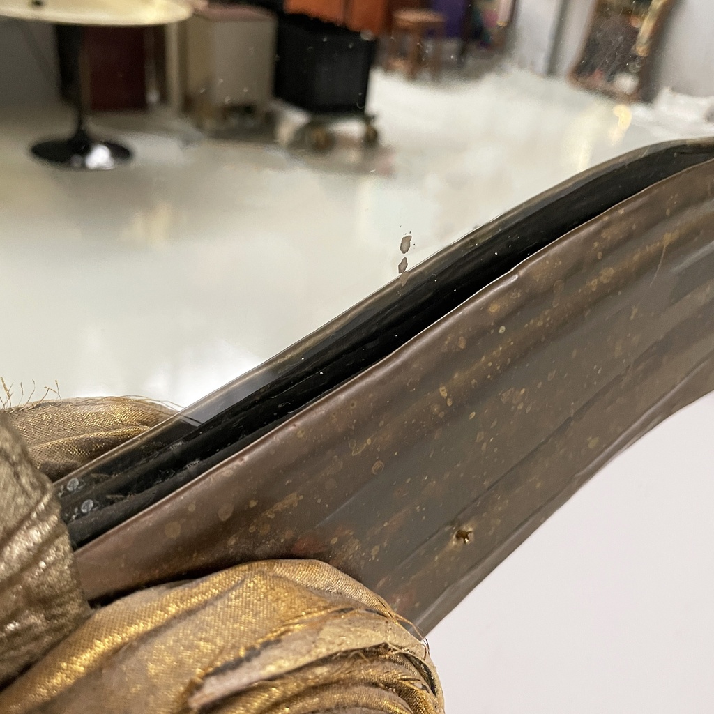 Specchio da parete con decori in tessuto, 1940 ca.