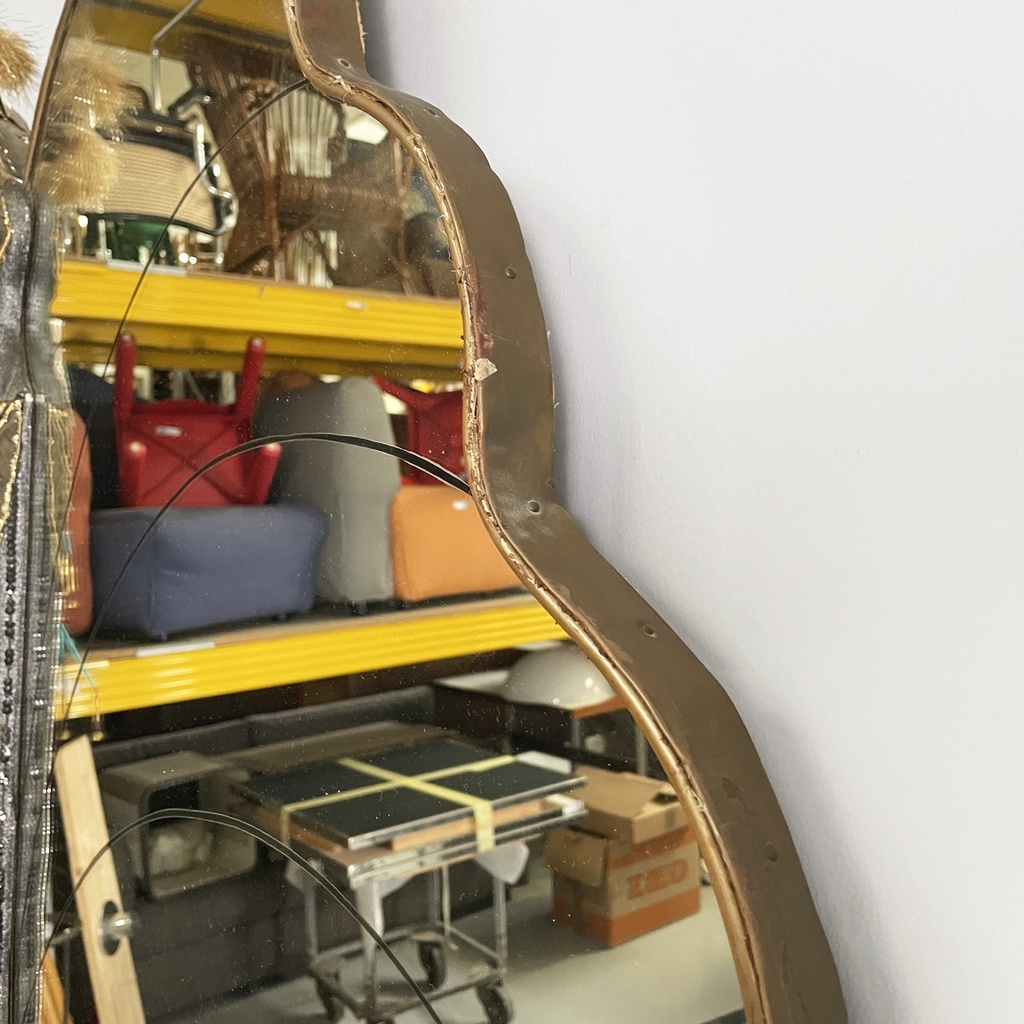 Specchio da parete con decori in tessuto, 1940 ca.