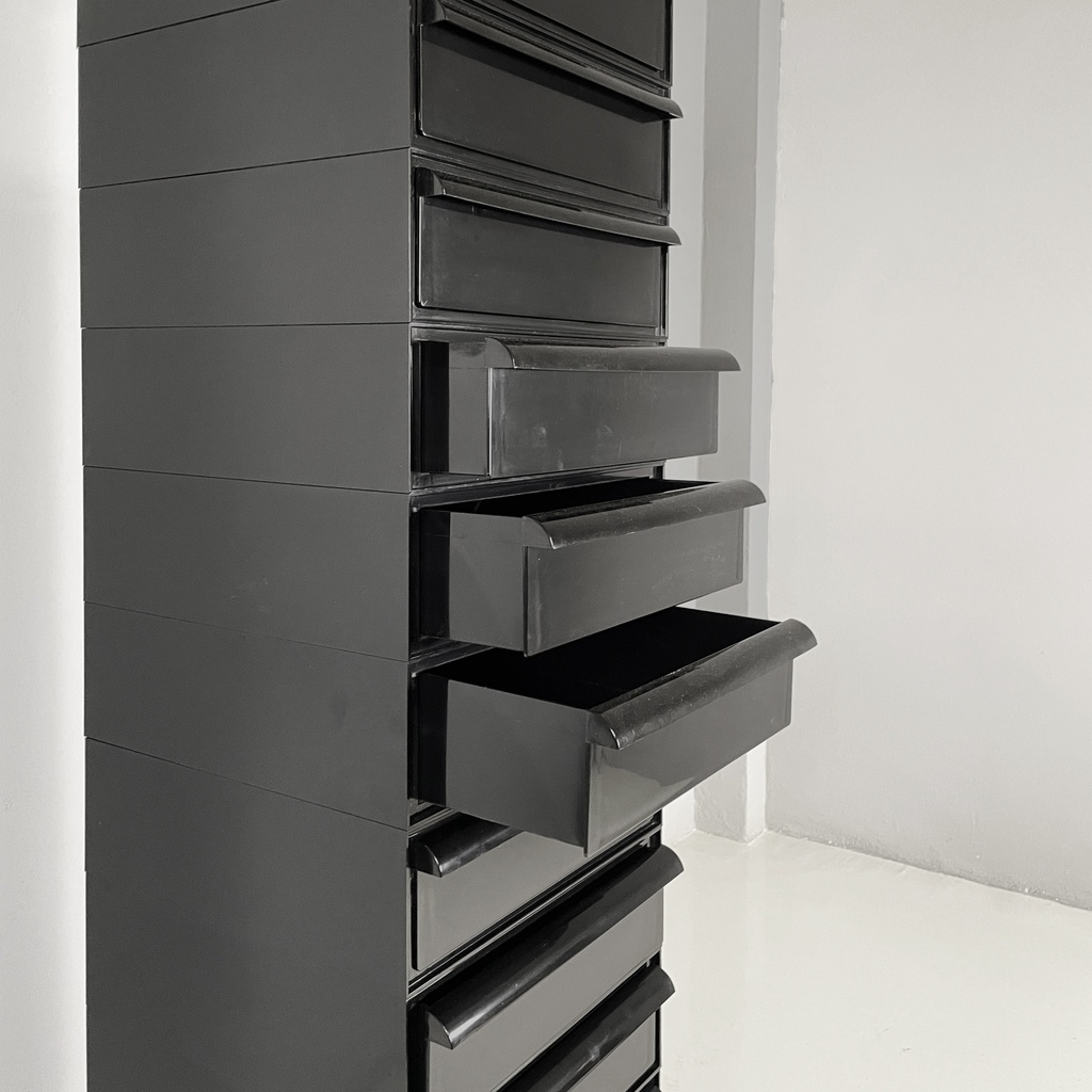 Cassettiera 4602  di Simon Fussell per Kartell, 1970 ca.