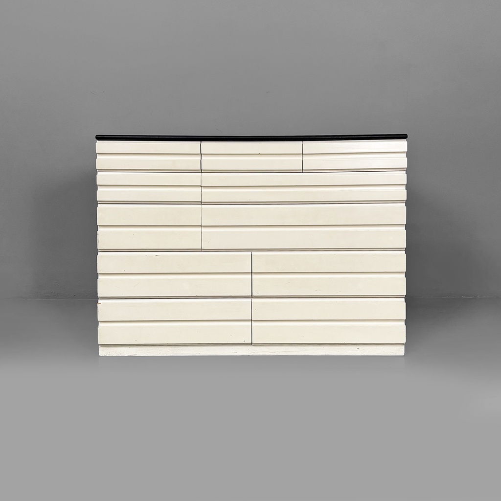 Cassettiera Samarcanda di Vico Magistretti per Poggi, 1970 ca.