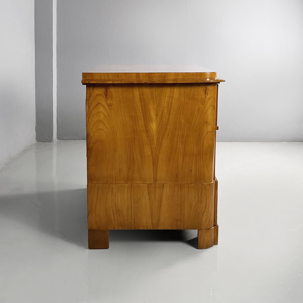 Cassettiera in legno, 1930 ca.