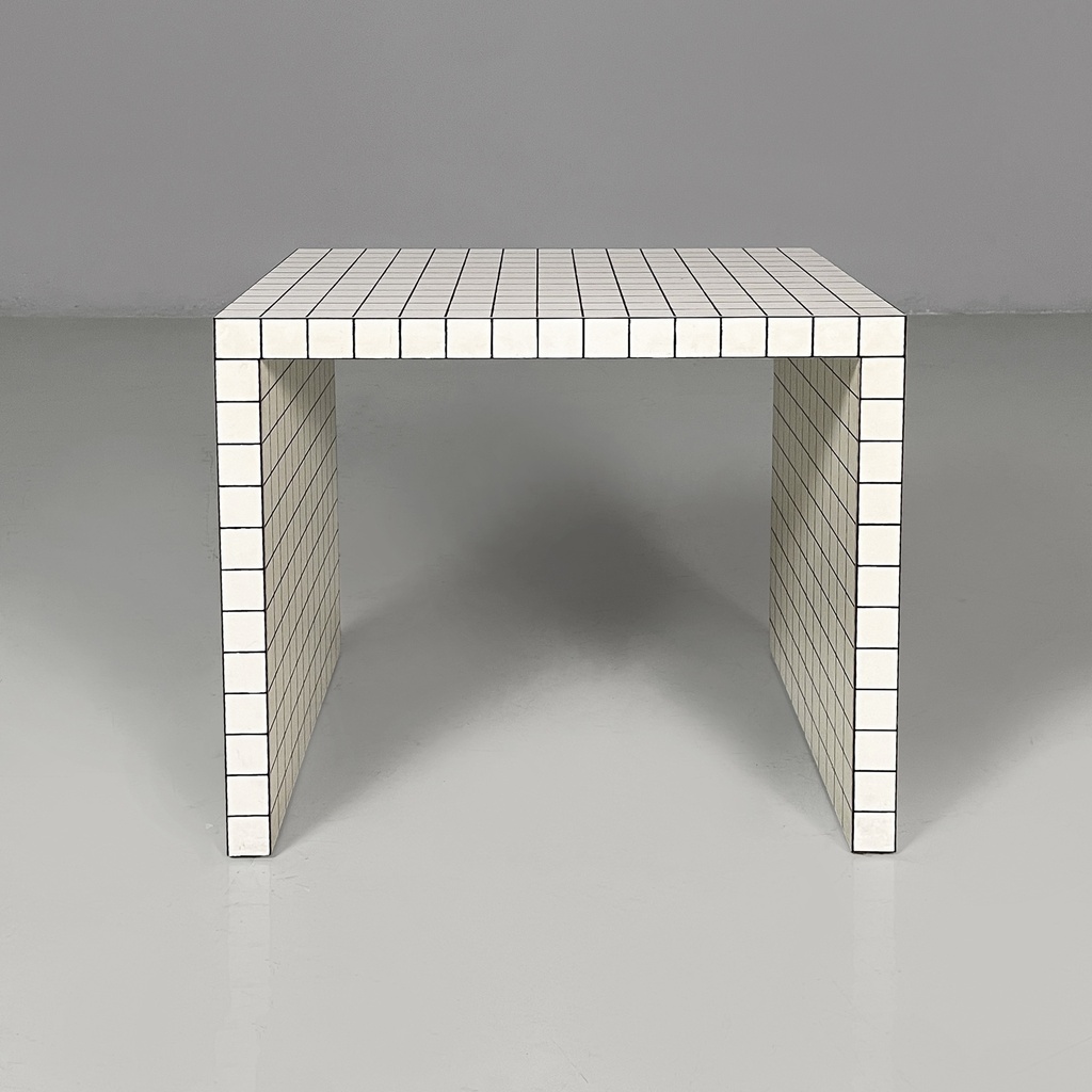 Sgabelli Quaderna di Design Superstudio per Zanotta, 1970 ca.