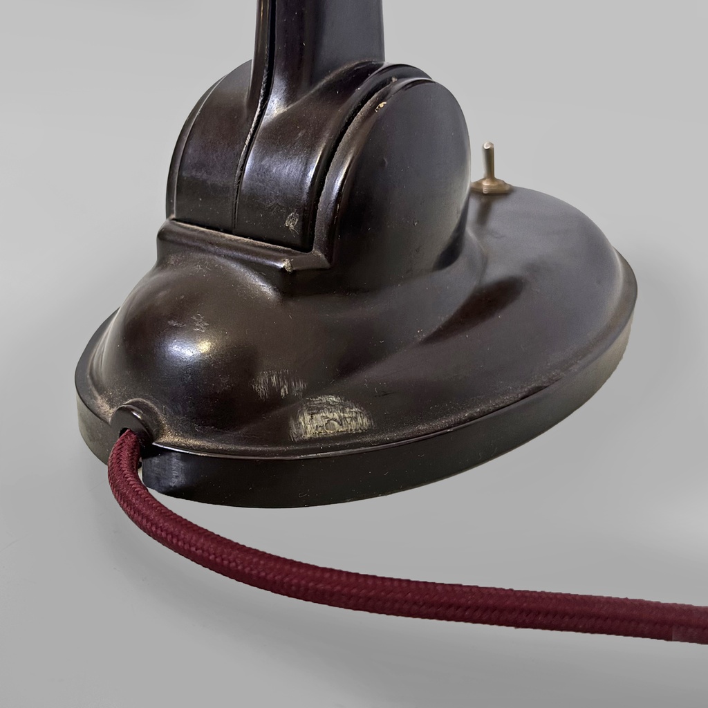 Lampada da tavolo Type 11126 di Eric Kirkman Cole, 1930 ca.