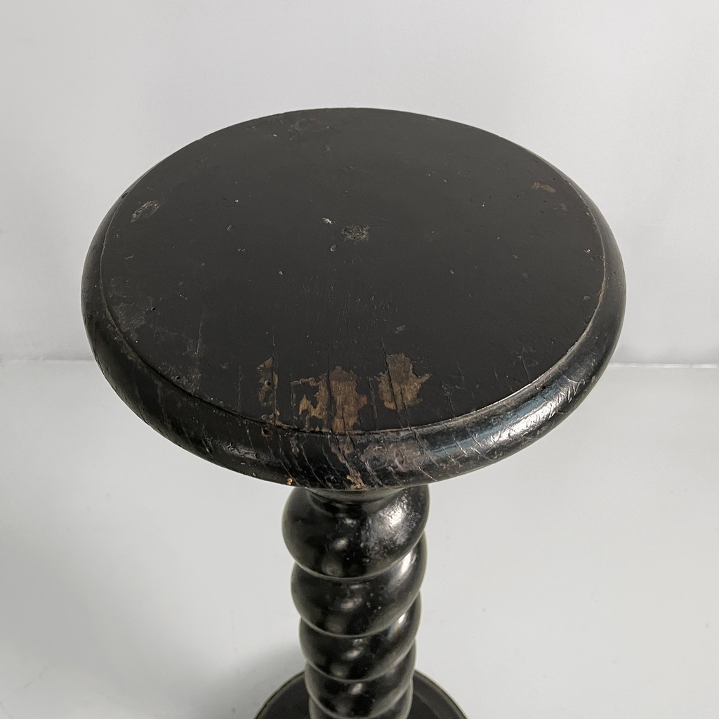 Piedistalli in legno nero, 1930 ca.