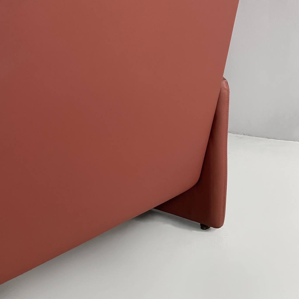 Divano Coronado di Afra e Tobia Scarpa per B&B, 1970 ca.