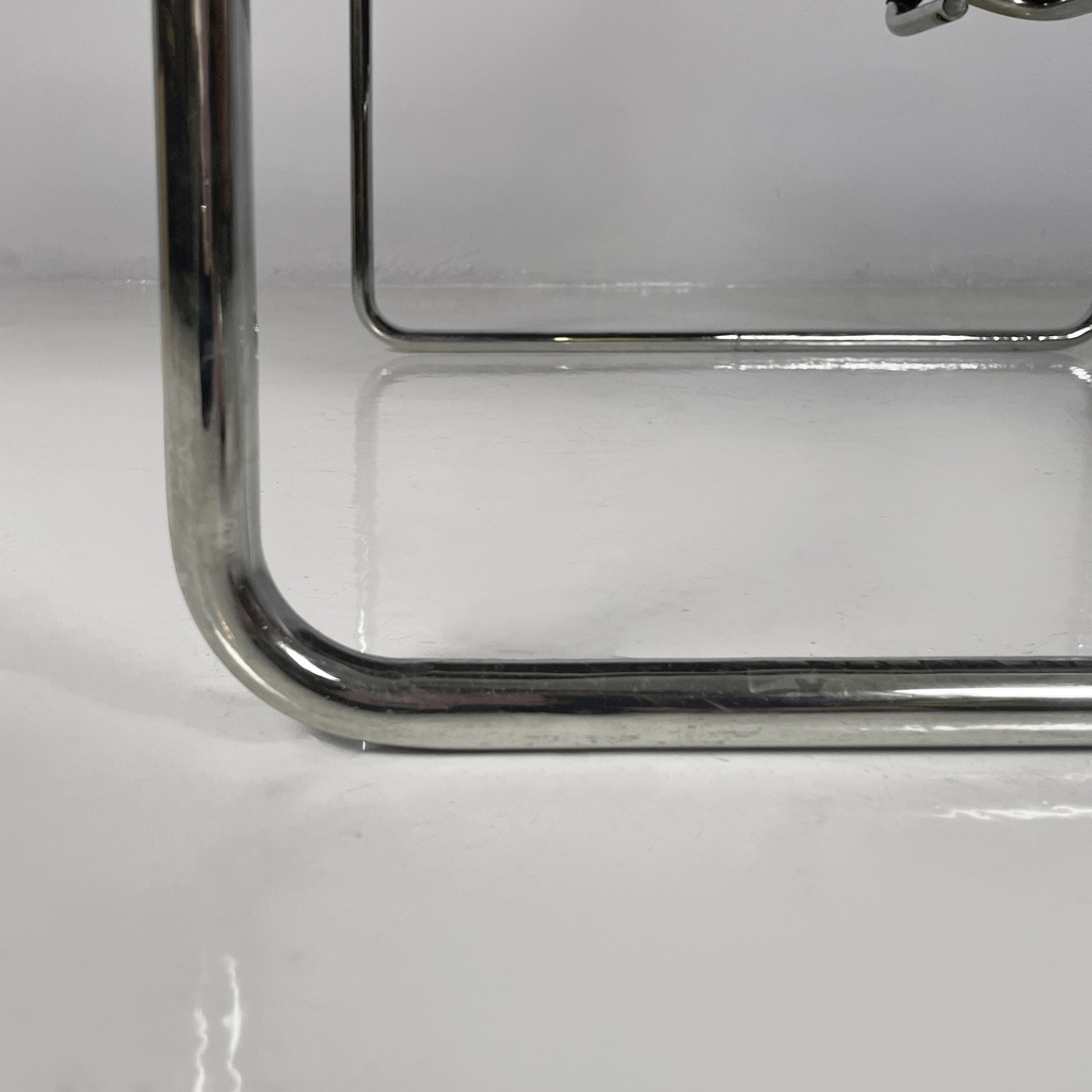 Poltrone Wassily di Marcel Breuer per Gavina, 1960 ca.