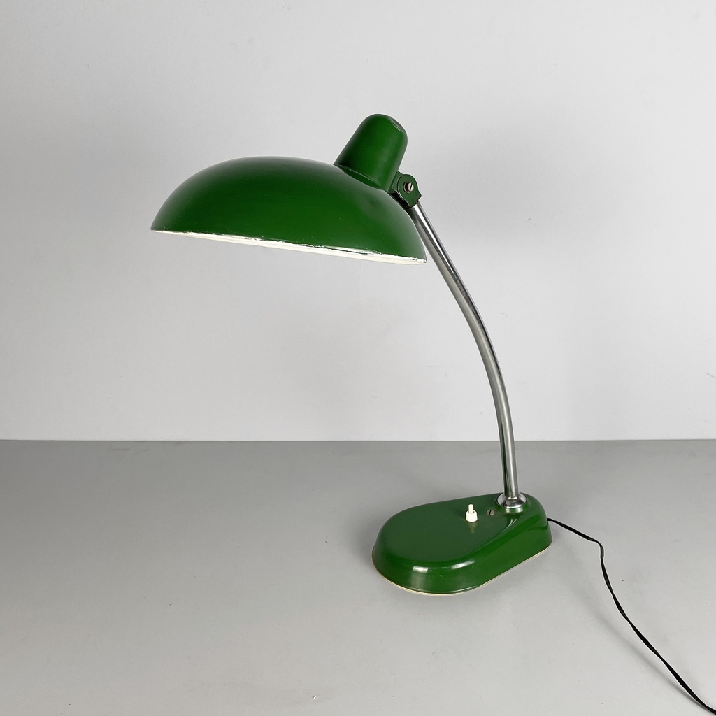 Lampada da tavolo in metallo verde, 1950 ca.