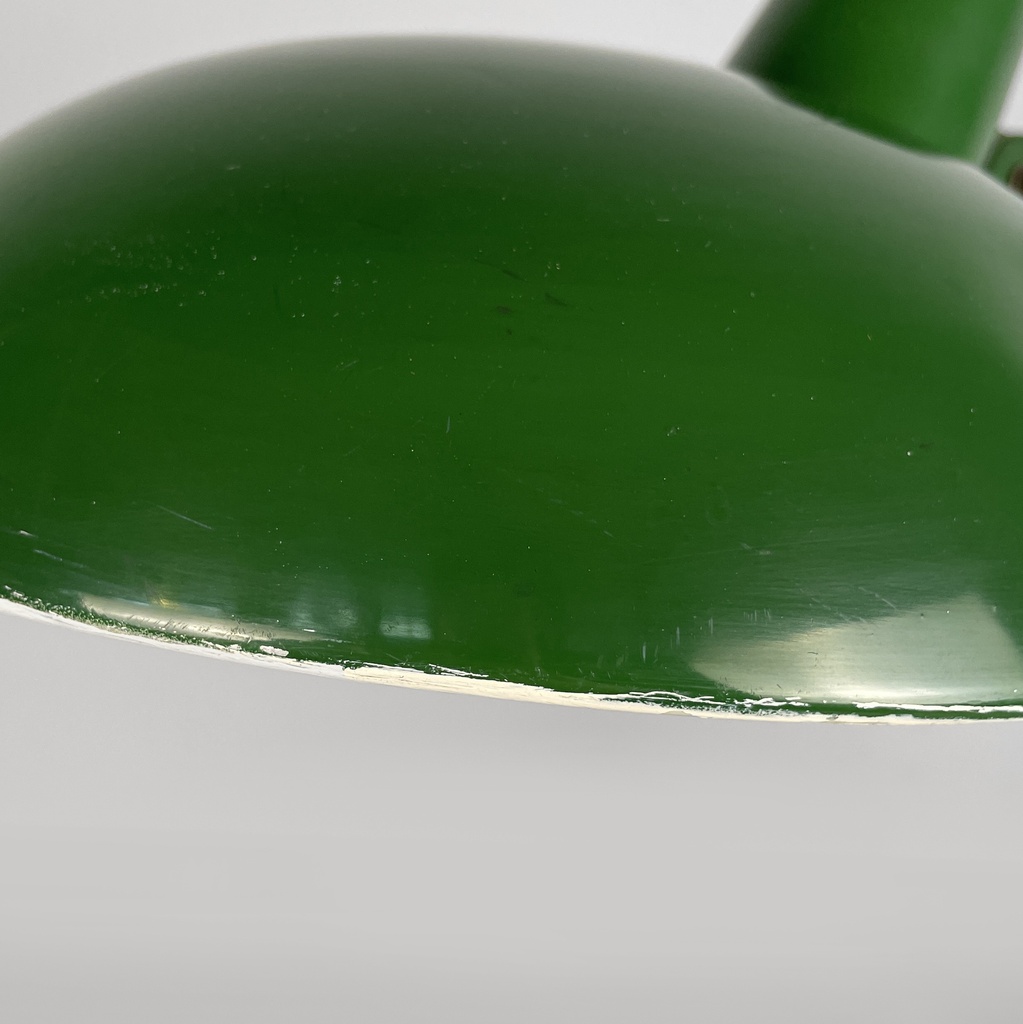 Lampada da tavolo in metallo verde, 1950 ca.