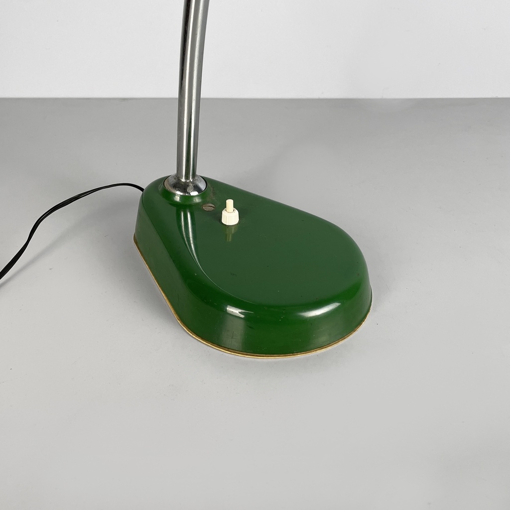 Lampada da tavolo in metallo verde, 1950 ca.