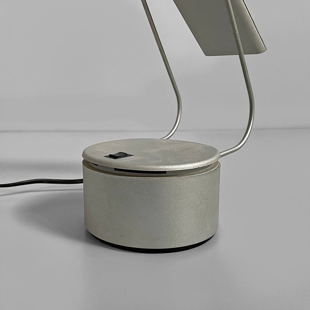 Lampada da tavolo Dove di Mario Barbaglia e Marco Colombo per Paf, 1980 ca.