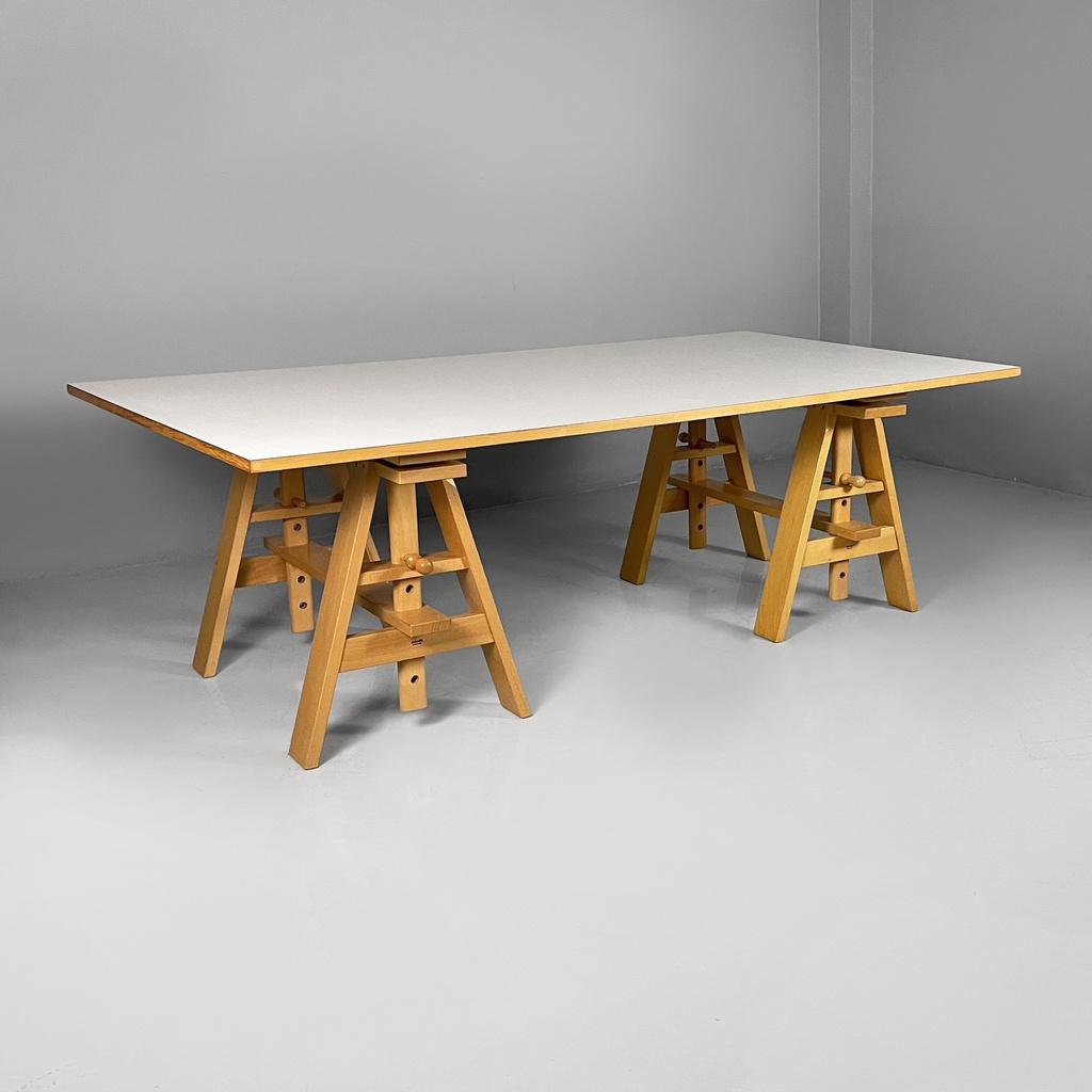 Scrivania Leonardo di Achille Castiglioni per Zanotta, 1970 ca.