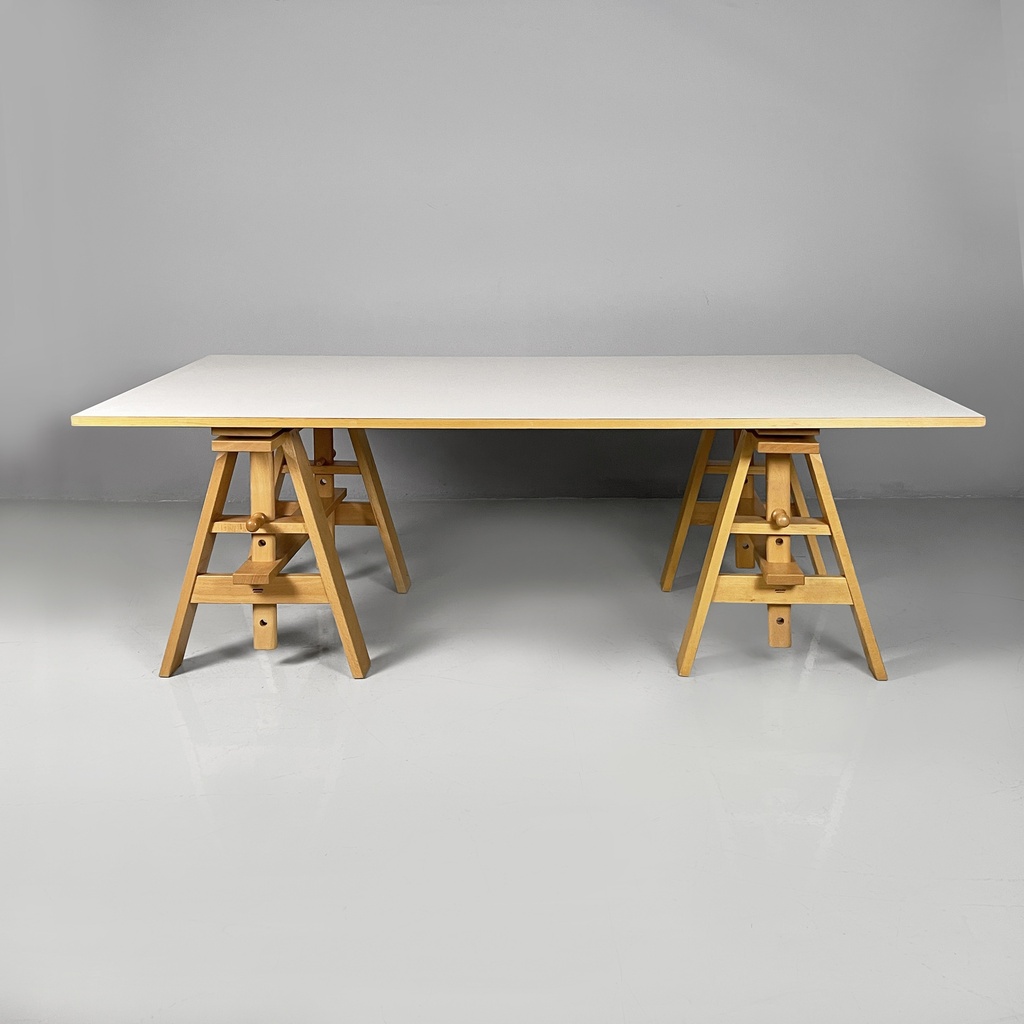 Scrivania Leonardo di Achille Castiglioni per Zanotta, 1970 ca.