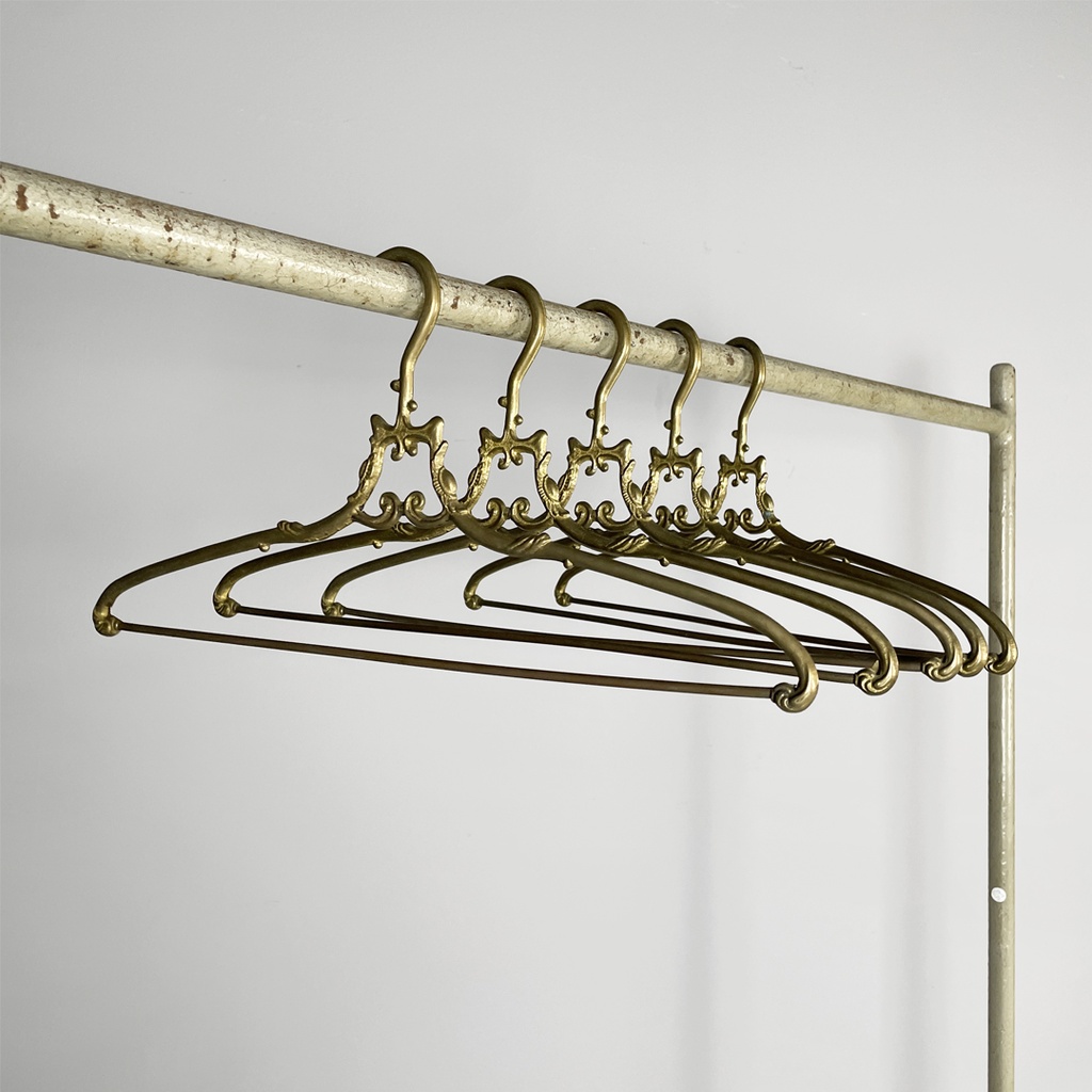 Appendiabiti in ottone, 1930 ca.