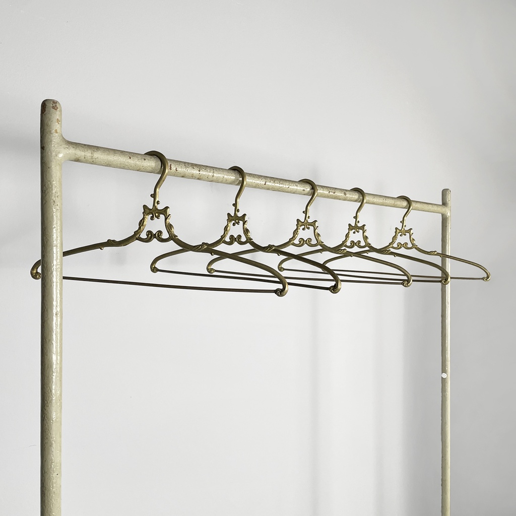 Appendiabiti in ottone, 1930 ca.