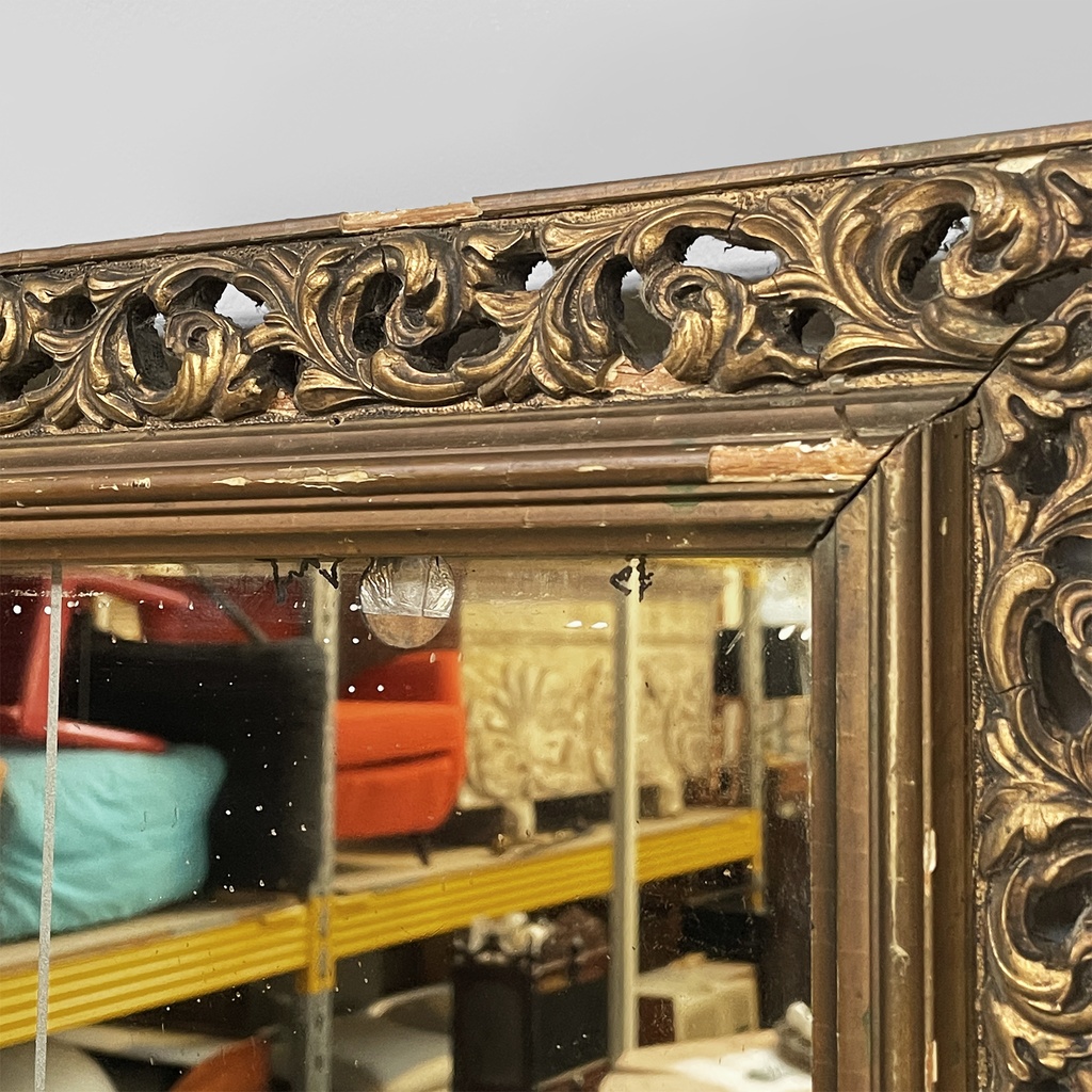 Specchio da parete in legno dorato, 1950 ca. 