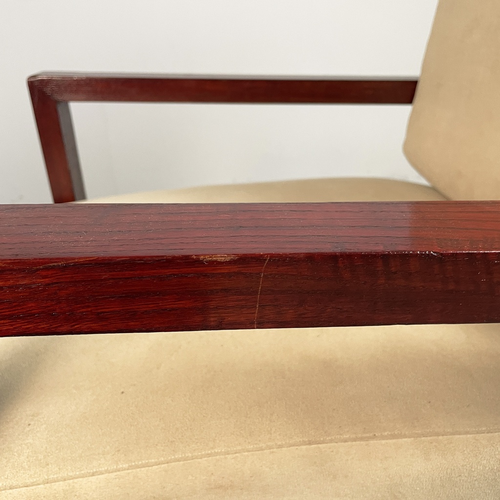 Poltrona in legno e tessuto beige, 1930 ca.