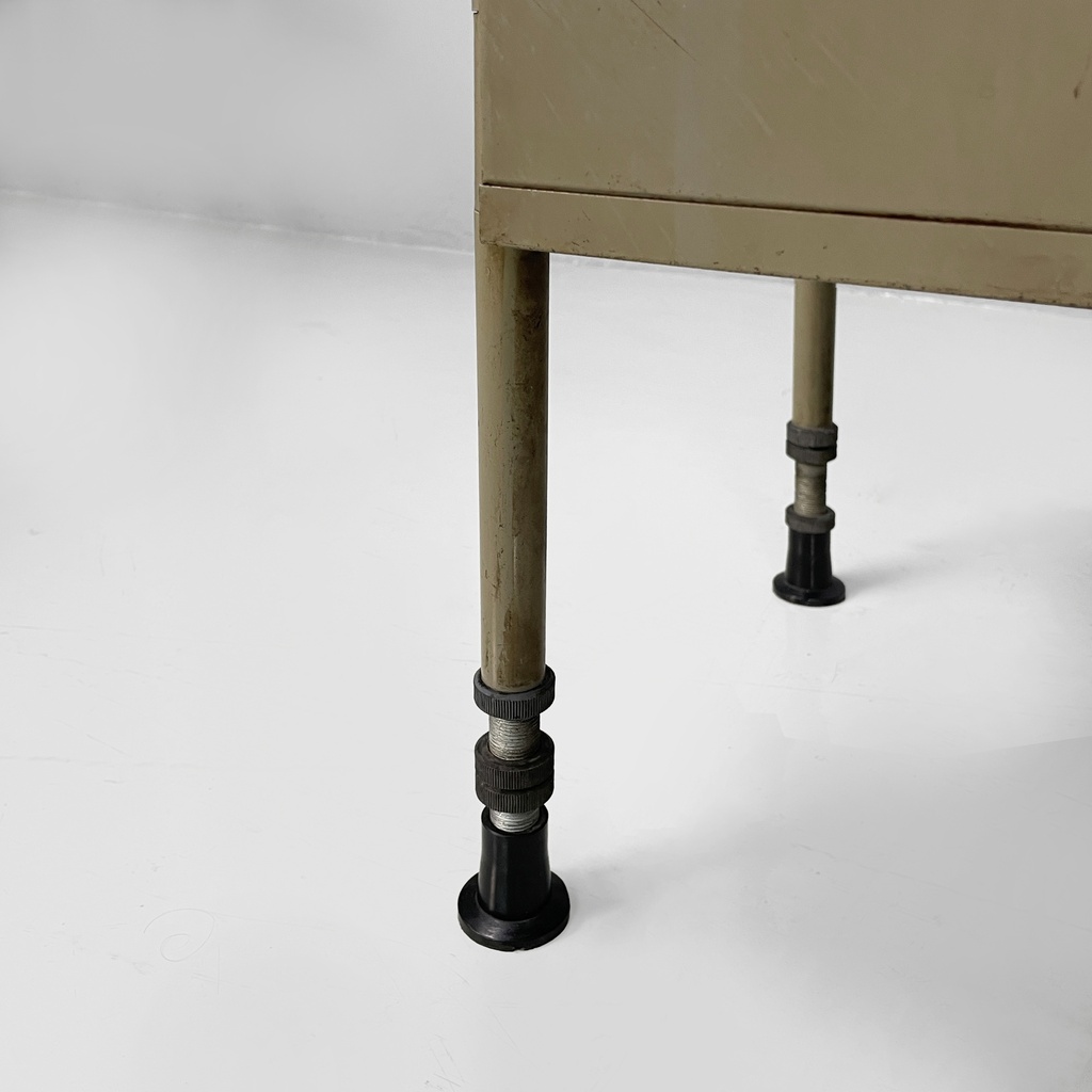 Scrivania di BBPR per Olivetti, 1960 ca.