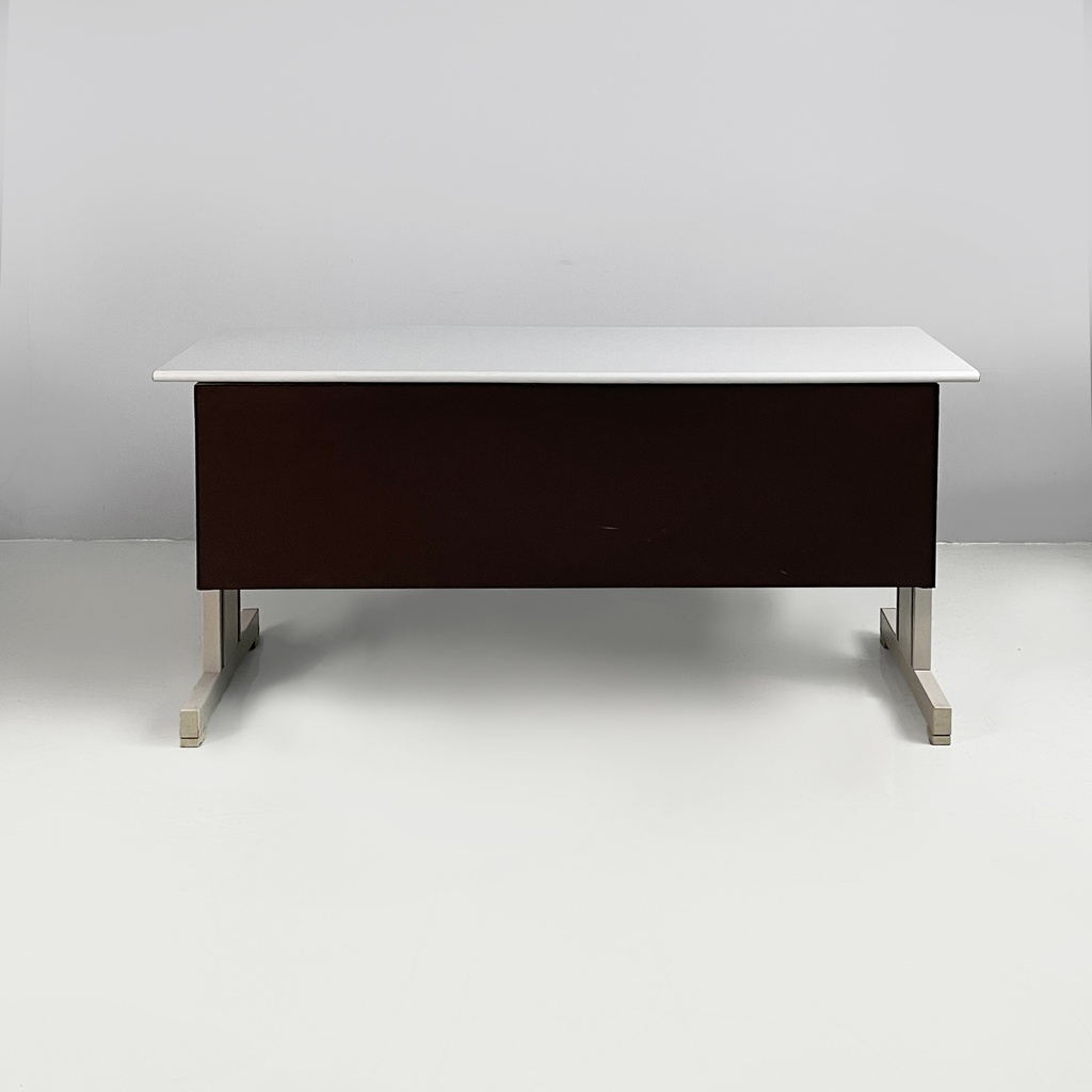 Sideboard Synthesis 45 di Ettore Sottsass per Olivetti, 1970 ca.