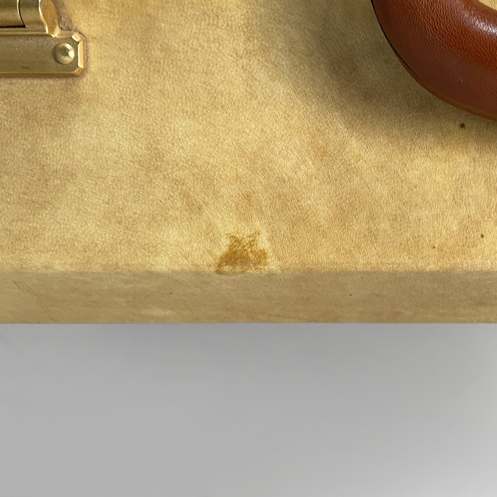 Valigia in pelle beige e marrone, 1960 ca.