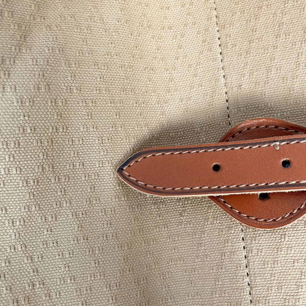 Valigia in pelle beige e marrone, 1960 ca.