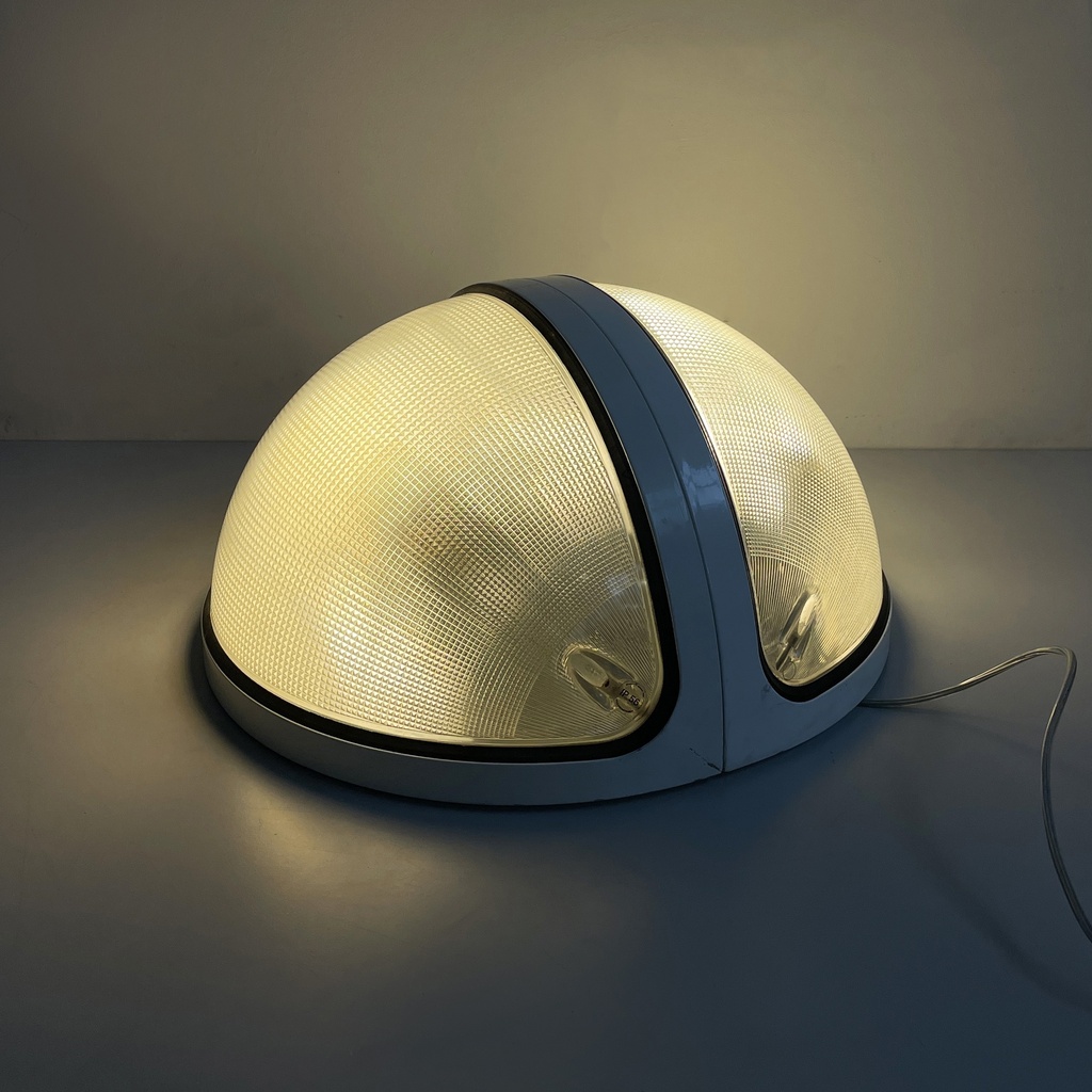 Lampada da terra Totum di Boccato, Gigante e Zambusi per Zerbetto, 1970 ca.