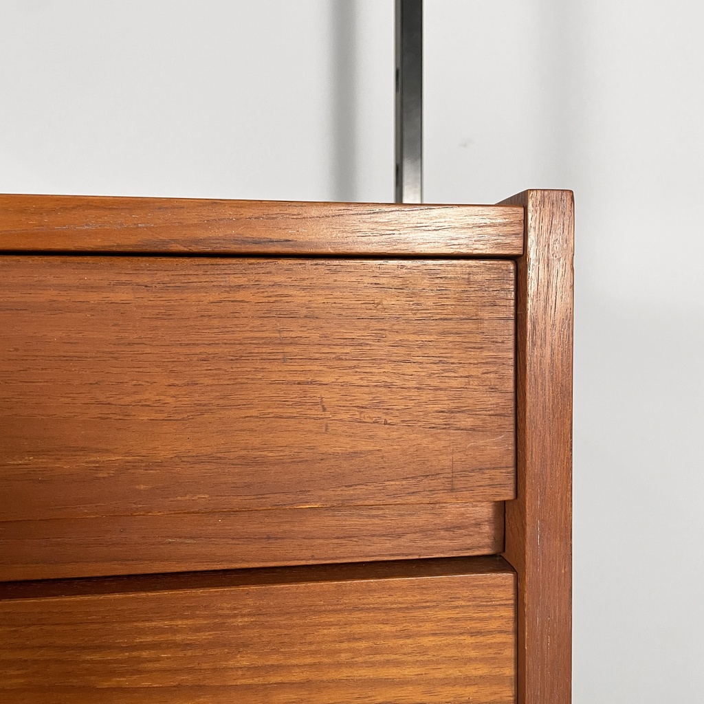 Libreria in legno, metallo nero e ottone, 1960 ca.