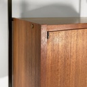 Libreria in legno, metallo nero e ottone, 1960 ca.