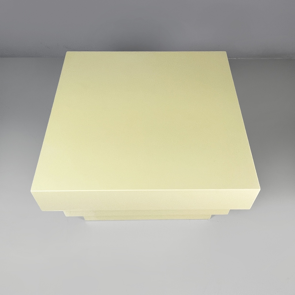 Piedistallo in legno giallo chiaro, 1980 ca.