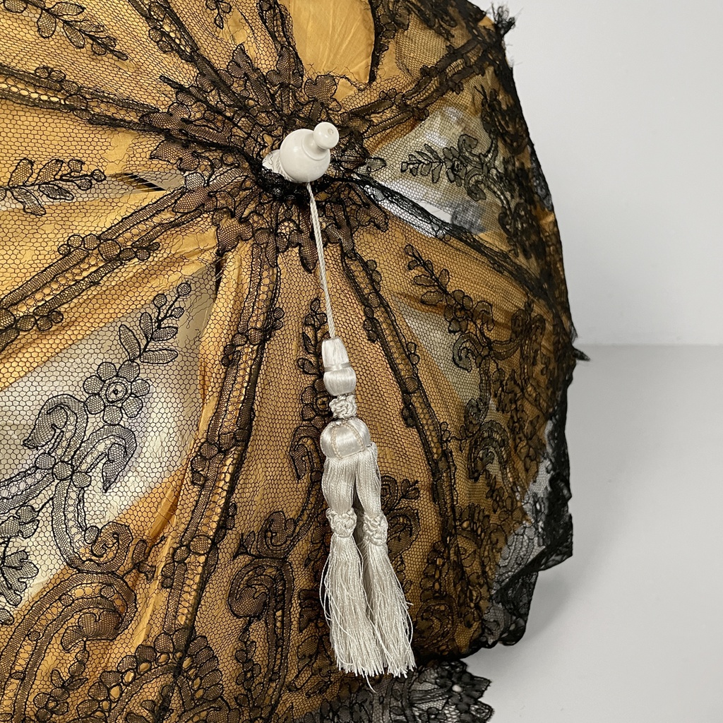 Corredo funebre, 1930 ca. 