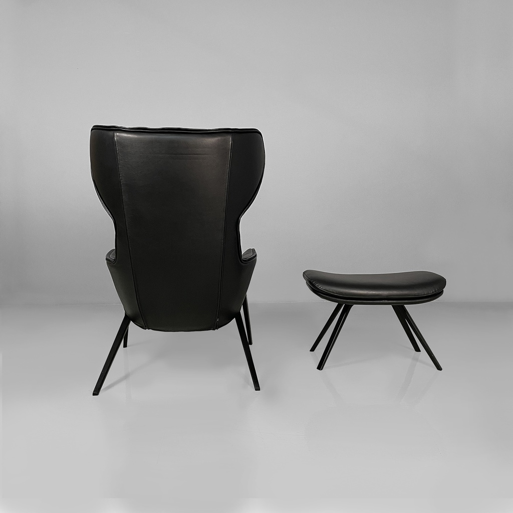 Poltrona con pouf P22 di Patrick Norguet per Cassina, 2010 ca. 