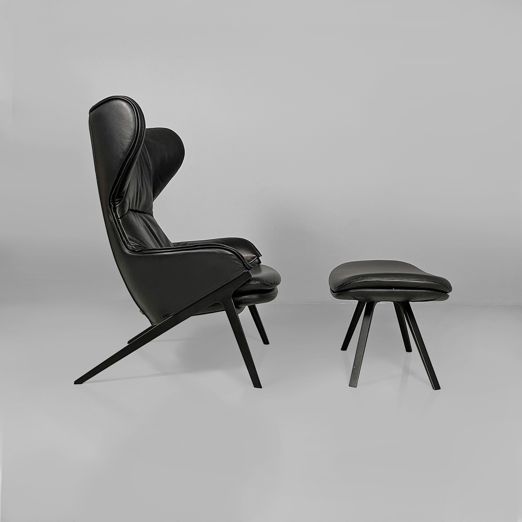 Poltrona con pouf P22 di Patrick Norguet per Cassina, 2010 ca. 