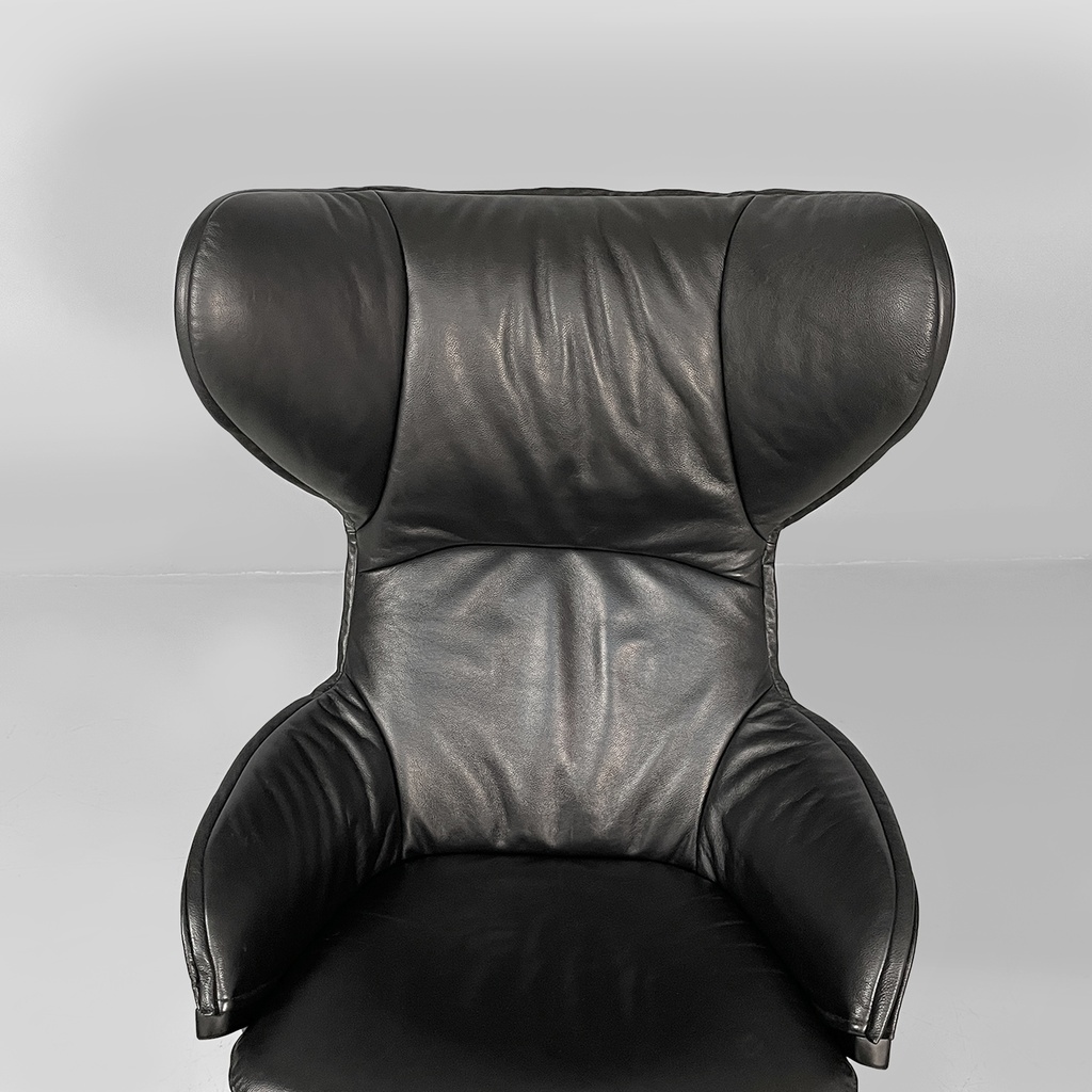 Poltrona con pouf P22 di Patrick Norguet per Cassina, 2010 ca. 