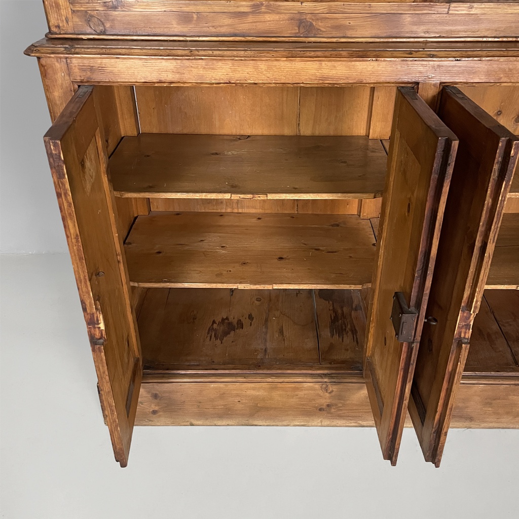 Credenza in legno e vetro, 1930 ca. 