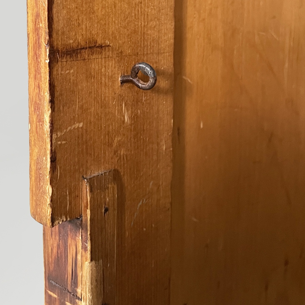 Credenza in legno e vetro, 1930 ca. 