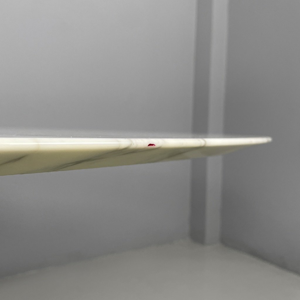 Tavolo da pranzo Tulip di Eero Saarinen per Knoll, 2015