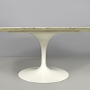 Tavolo da pranzo Tulip di Eero Saarinen per Knoll, 2015