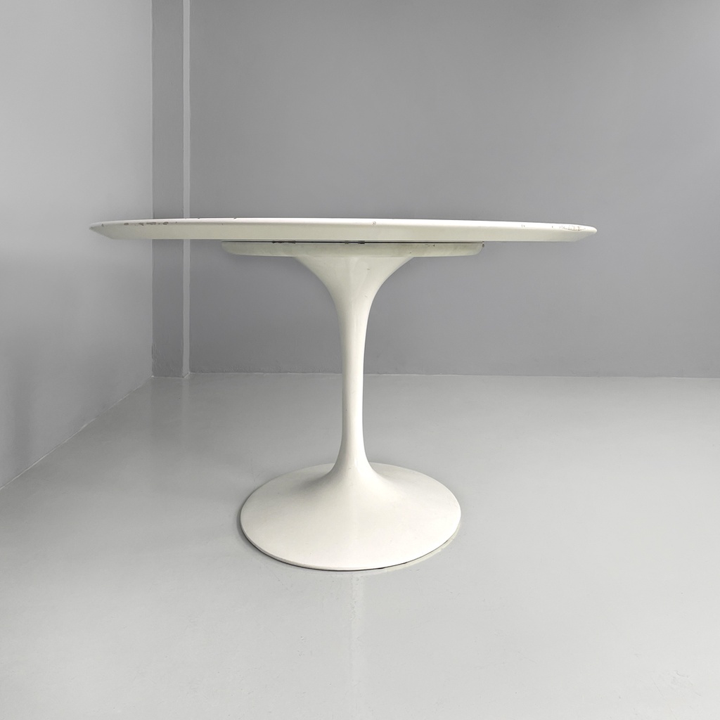 Tavolo da pranzo Tulip di Eero Saarinen per Knoll, 1990 ca. 