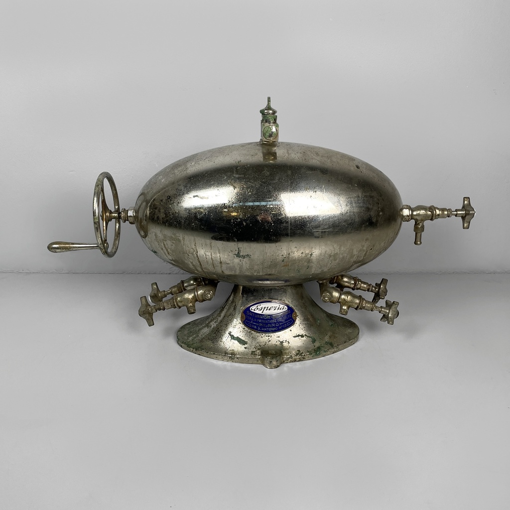 Distributore di selz in acciaio, 1930 ca.