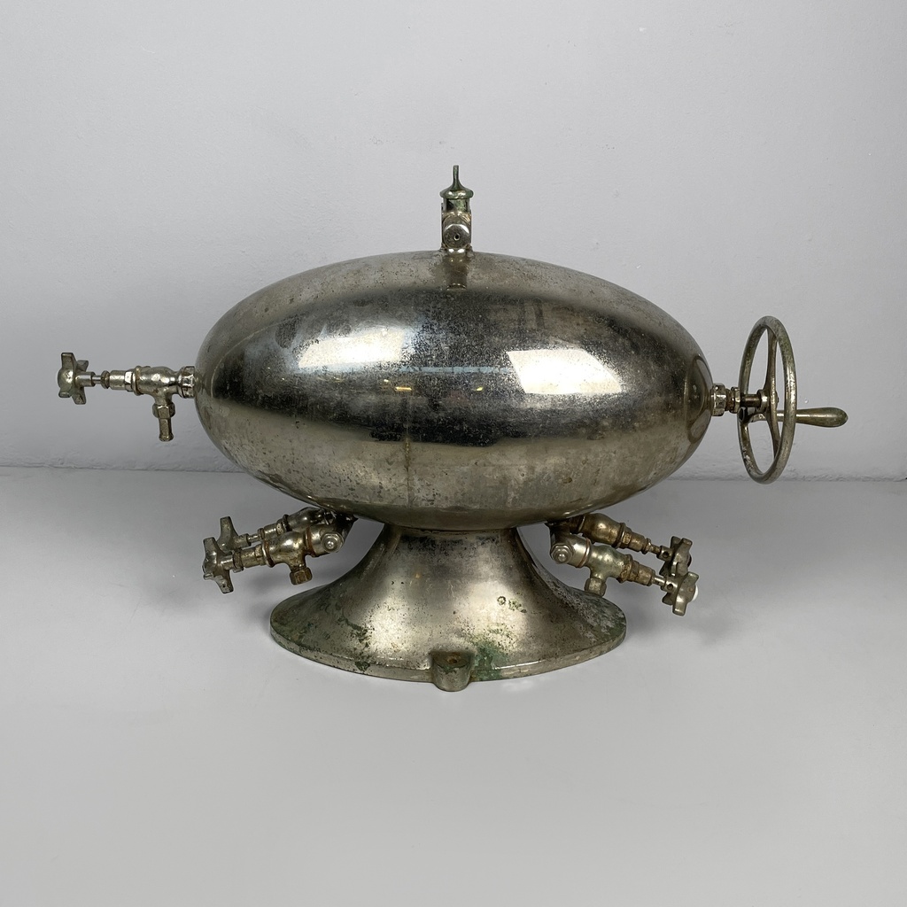 Distributore di selz in acciaio, 1930 ca.