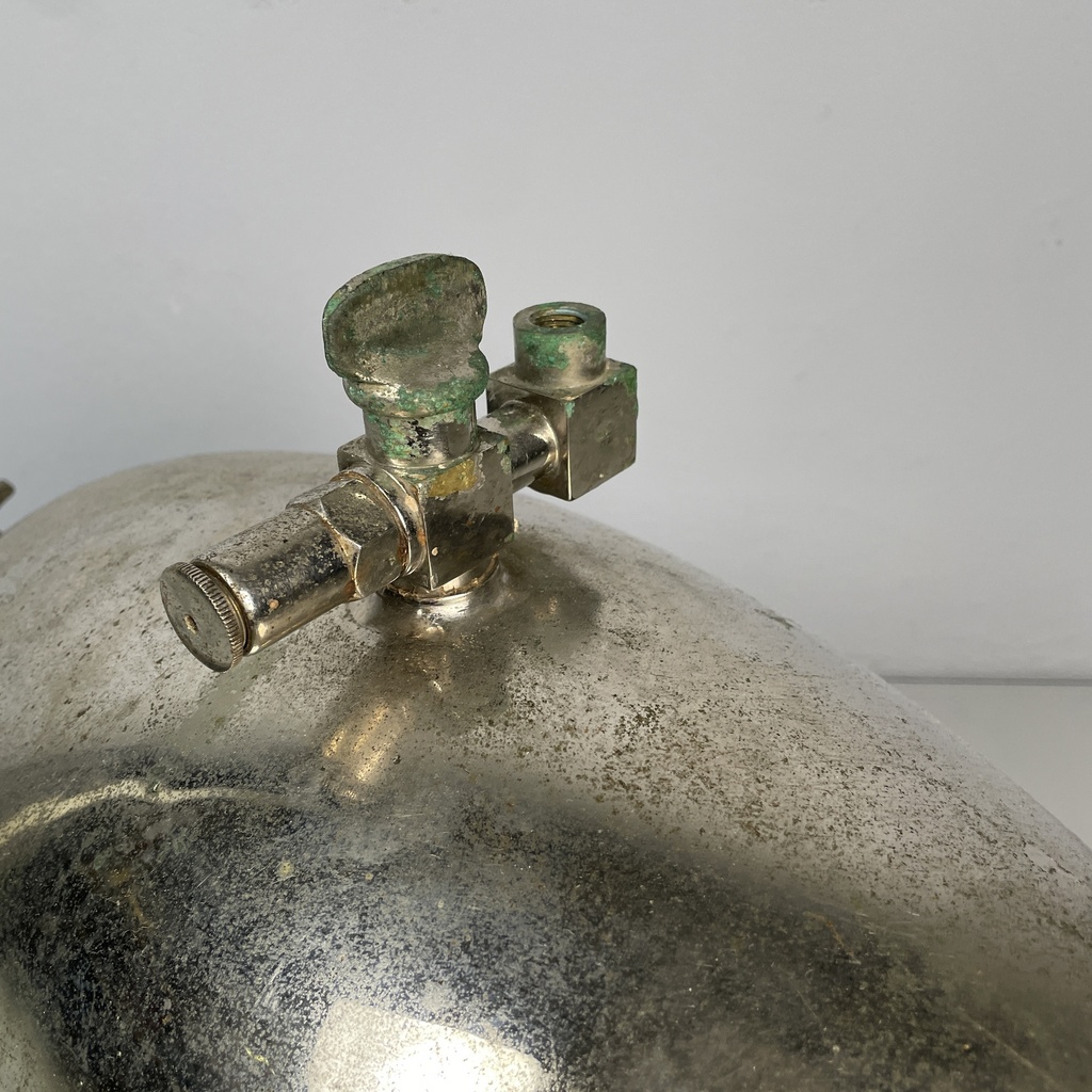 Distributore di selz in acciaio, 1930 ca.