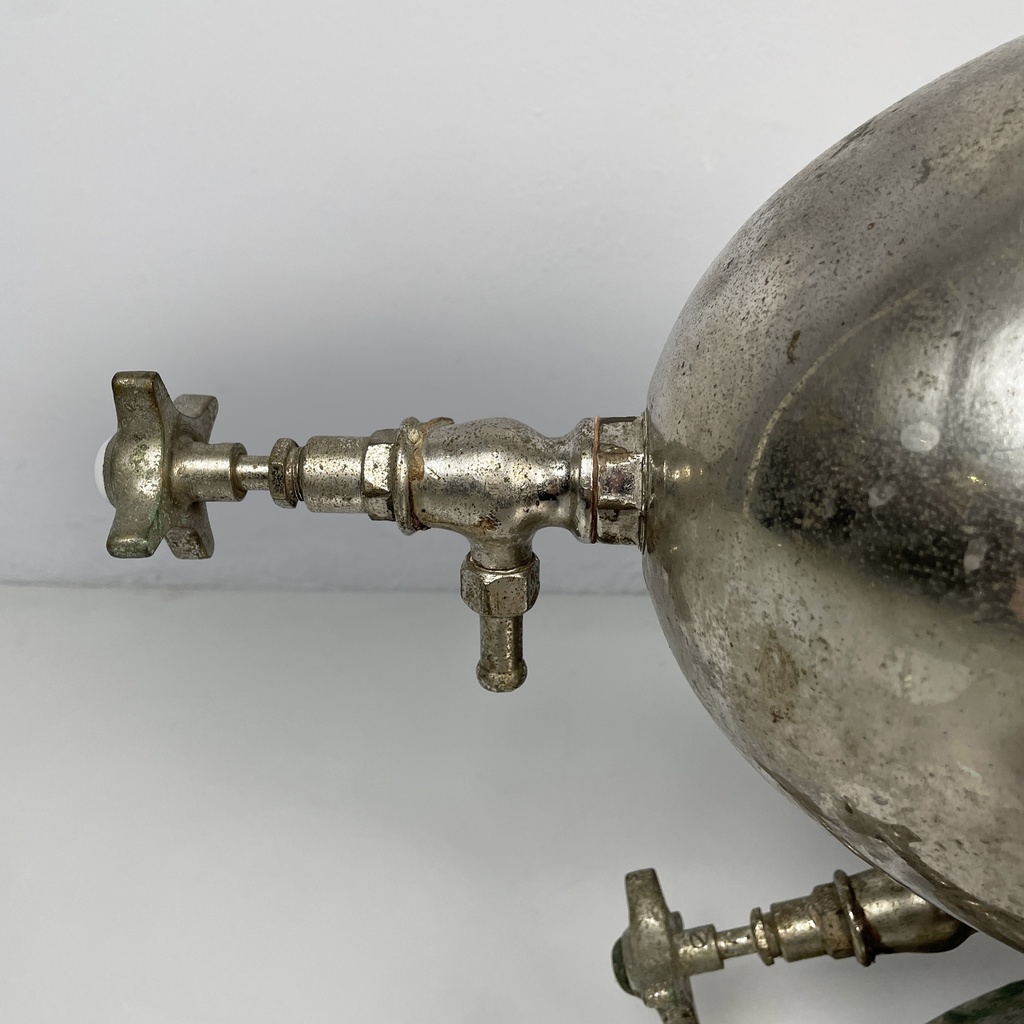 Distributore di selz in acciaio, 1930 ca.