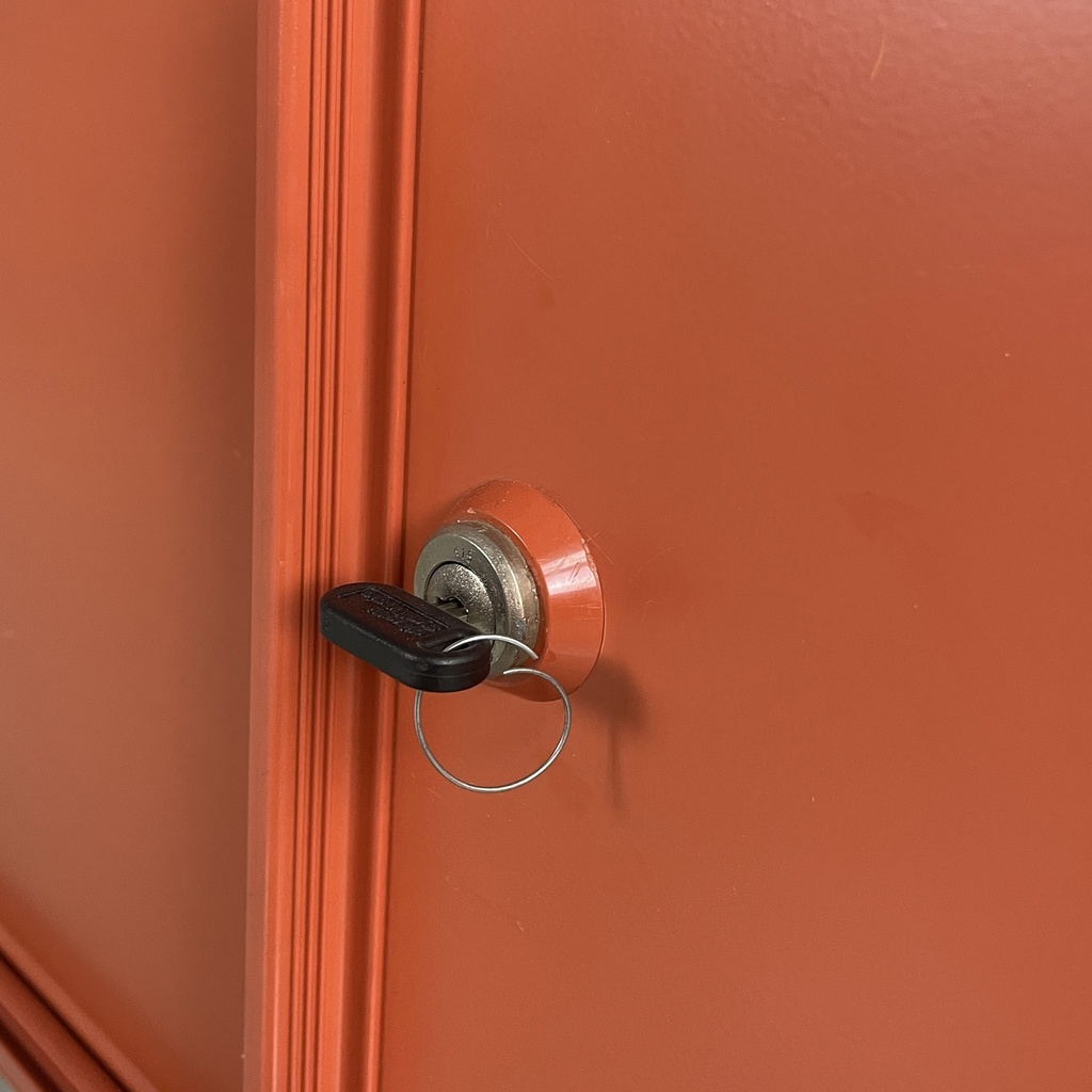 Sideboard Synthesis 45 di Ettore Sottsass per Olivetti, 1970 ca.