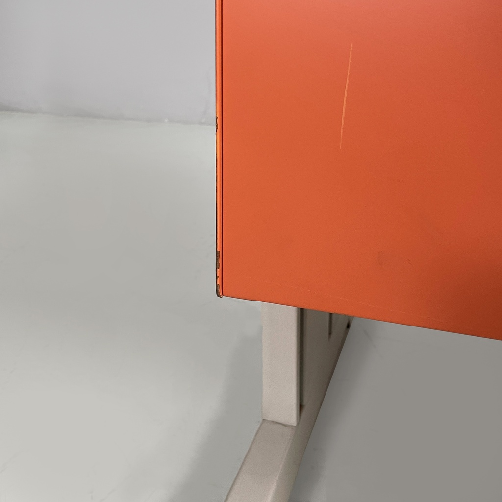 Sideboard Synthesis 45 di Ettore Sottsass per Olivetti, 1970 ca.