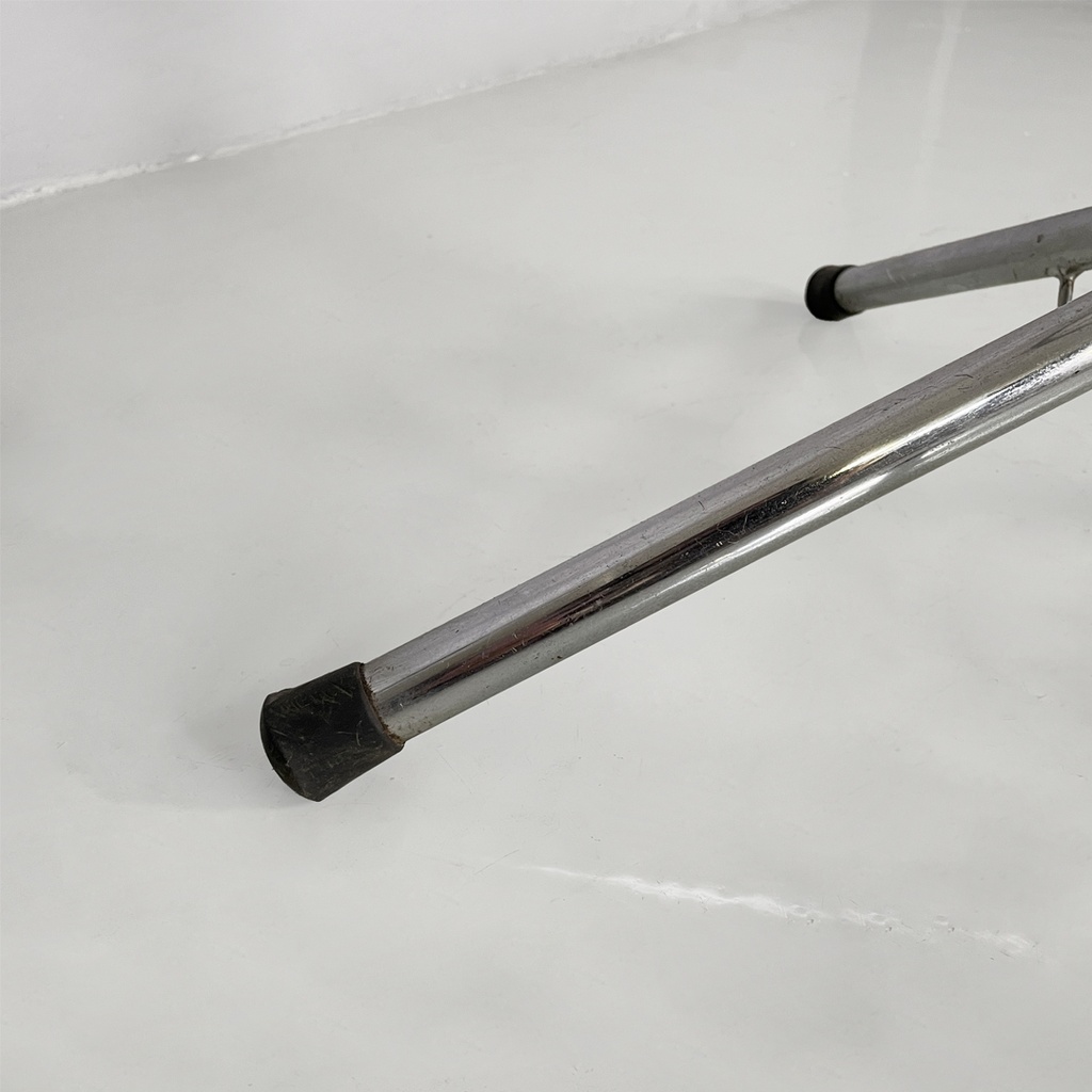 Appendiabiti da terra in metallo, 1960 ca.