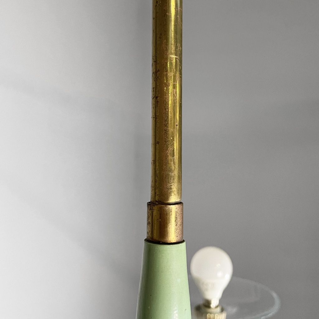 Lampadario in ottone, vetro e metallo verde, 1950 ca. 
