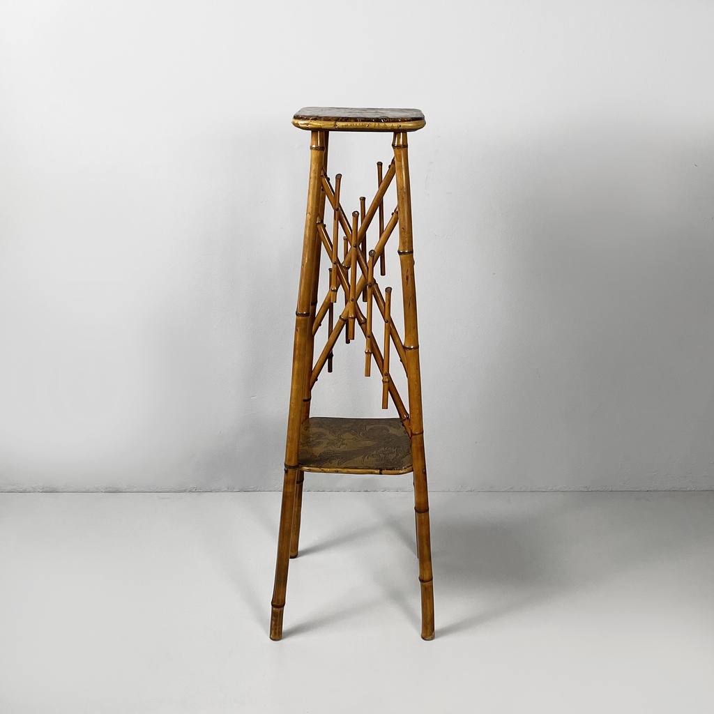 Piedistallo in pelle e bambù, 1930 ca.