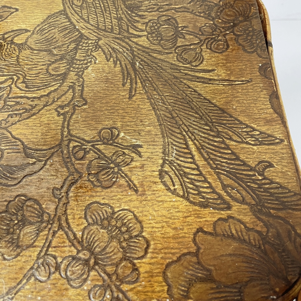 Piedistallo in pelle e bambù, 1930 ca.