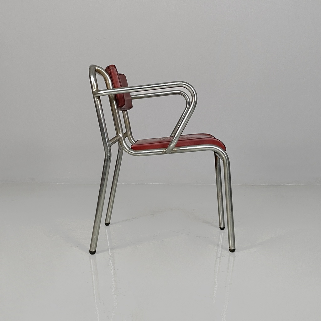 Sedie in alluminio e sky rosso, 1930 ca.