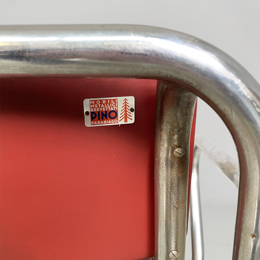 Sedie in alluminio e sky rosso, 1930 ca.